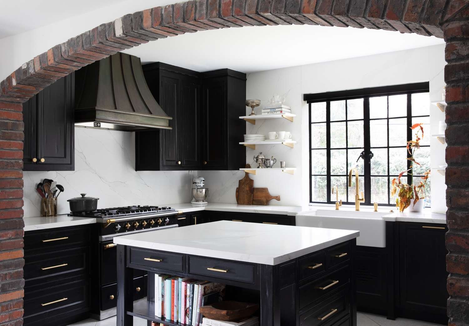 Best White Paint Color for Kitchen Cabinets